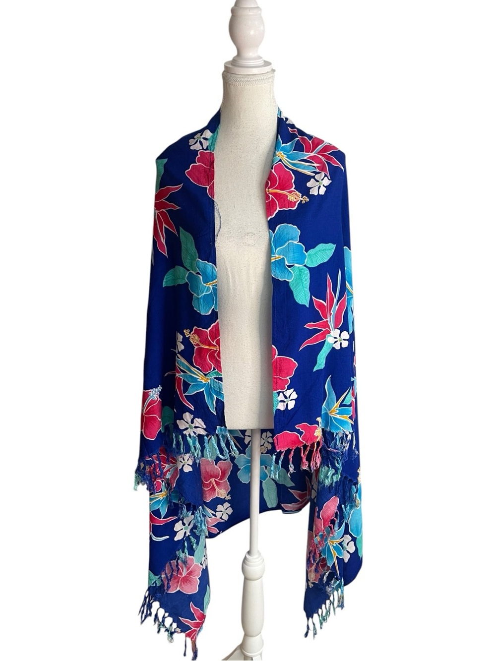 Koko Knot Fringe Shawl Wrap Scarf Blue Floral